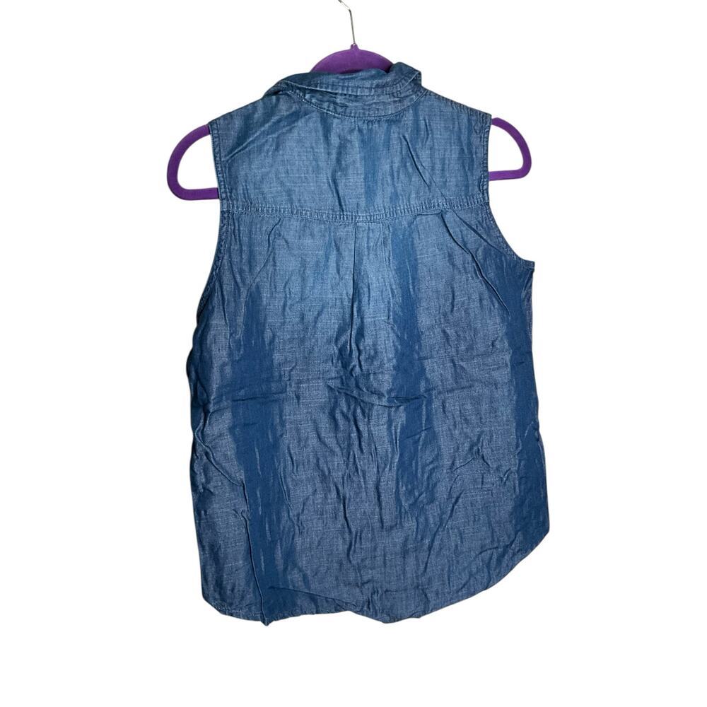 Vintage America Sleeveless Top Button-Up Embroidered‎ Chambray Blue Size M NWT - Picture 2 of 5
